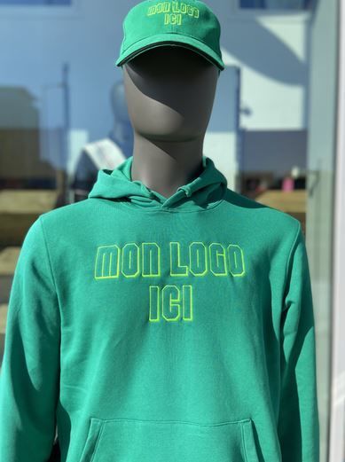 Logo pull casquette